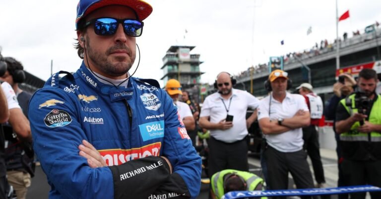 Alonso elogia estreia da Indy em Barcelona e pede cautela com expansão fora dos EUA