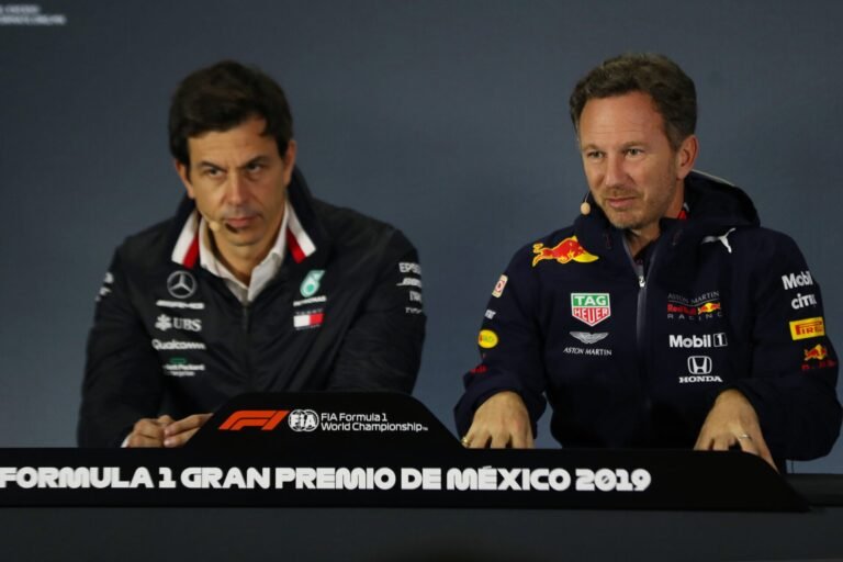Horner diz que barrou referências à Mercedes em reuniões do motor da Red Bull para 2026