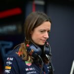 Ferrari é pressionada por estratégia após Leclerc citar Red Bull, mas mudança por Hannah Schmitz é incerta