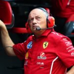 Ferrari prepara sucessão de Vasseur para 2027, mas mantém apoio público ao chefe da equipe