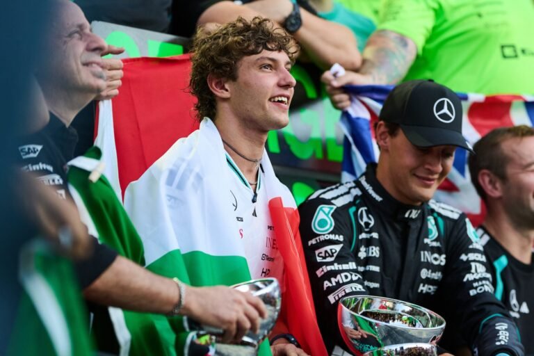 Brundle diz que Mercedes preferiria título de Antonelli ao de Russell