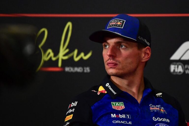 Verstappen diz que precisou aceitar fase da Red Bull e mira volta às vitórias em 2026
