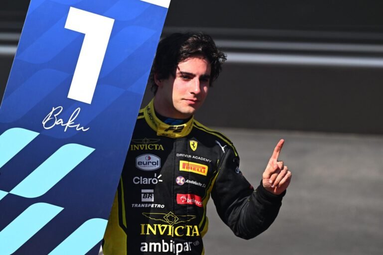Haas anuncia Rafael Câmara para estrear na Fórmula 1 em 2027 no lugar de Esteban Ocon