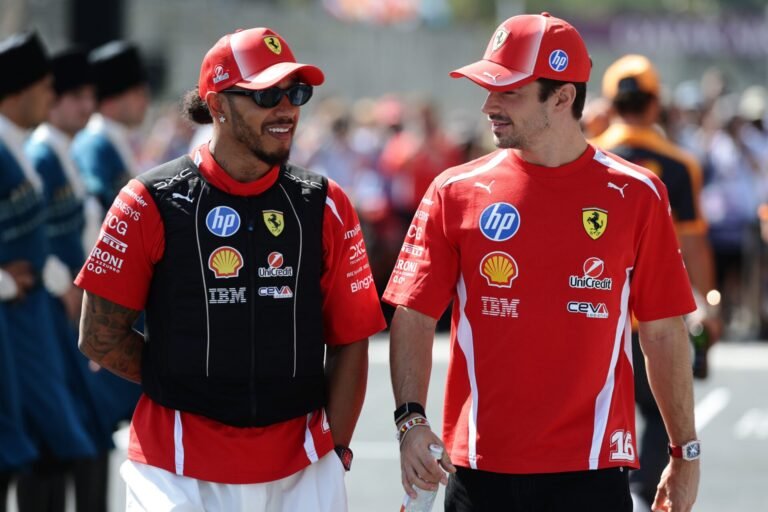 Mensagem no rádio de Leclerc vira comparação com Hamilton após corrida da Ferrari