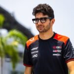 Ocon aparece no motorhome da Mercedes e admite até papel de reserva para 2027