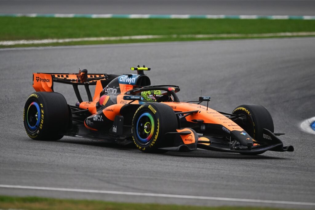 McLaren ainda não identifica origem de problema no carro de Norris, diz Brundle