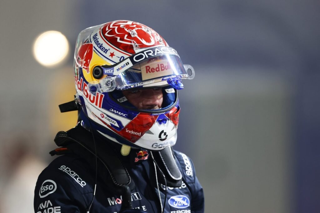 Verstappen diz que críticas duras ao carro ajudaram Red Bull a reagir na temporada 2026