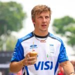 Paddock vê Liam Lawson com resistência, mas Racing Bulls aponta papel de mentor nos bastidores