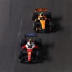 Norris critica escolha da Ferrari no GP de Singapura após disputa com Hamilton