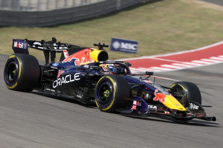 Red Bull guarda jogo extra de macios com Verstappen e Hadjar antes do GP dos Estados Unidos