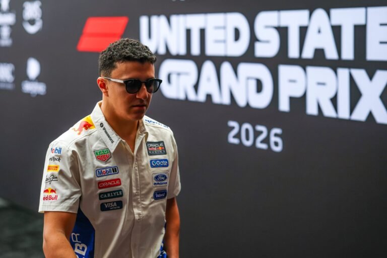 Ralf Schumacher critica postura de Isack Hadjar após nova reclamação pública na Red Bull