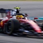 CEO da Ferrari vai ao paddock no GP do Bahrein e banca permanência de Vasseur