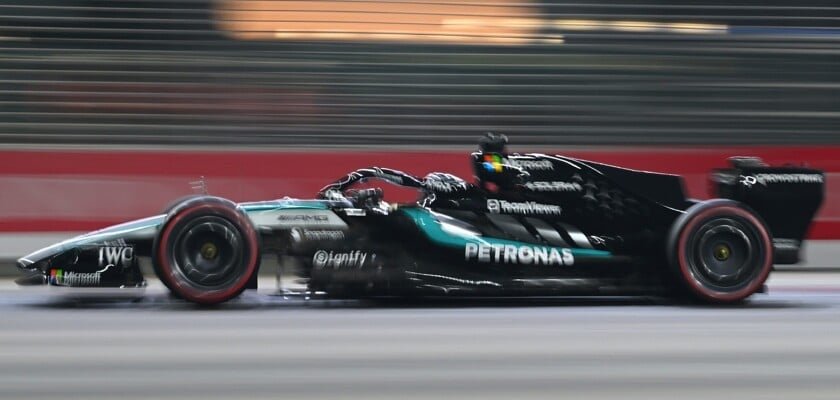 Mercedes adia troca de motor de Russell e mira punição no grid apenas em Las Vegas