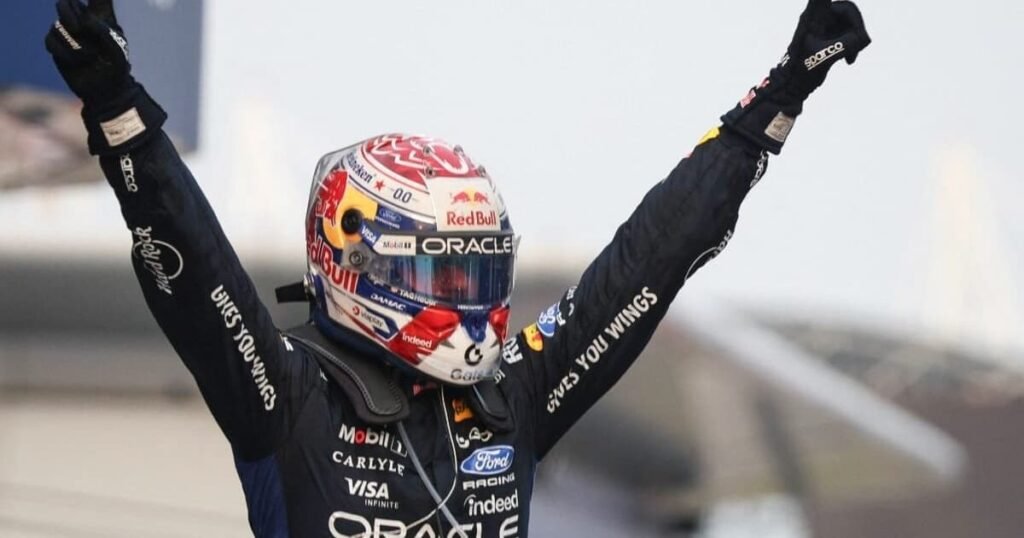 Verstappen chega a 11 temporadas seguidas com vitória e supera marca de Senna na Fórmula 1