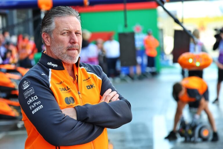 Brown aceita discutir mudanças no teto de gastos da F1 após proposta de Vowles