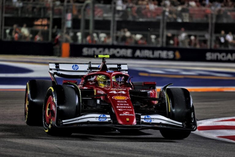 Treino Livre 1 abre o GP de Singapura com só uma hora de preparação em Marina Bay