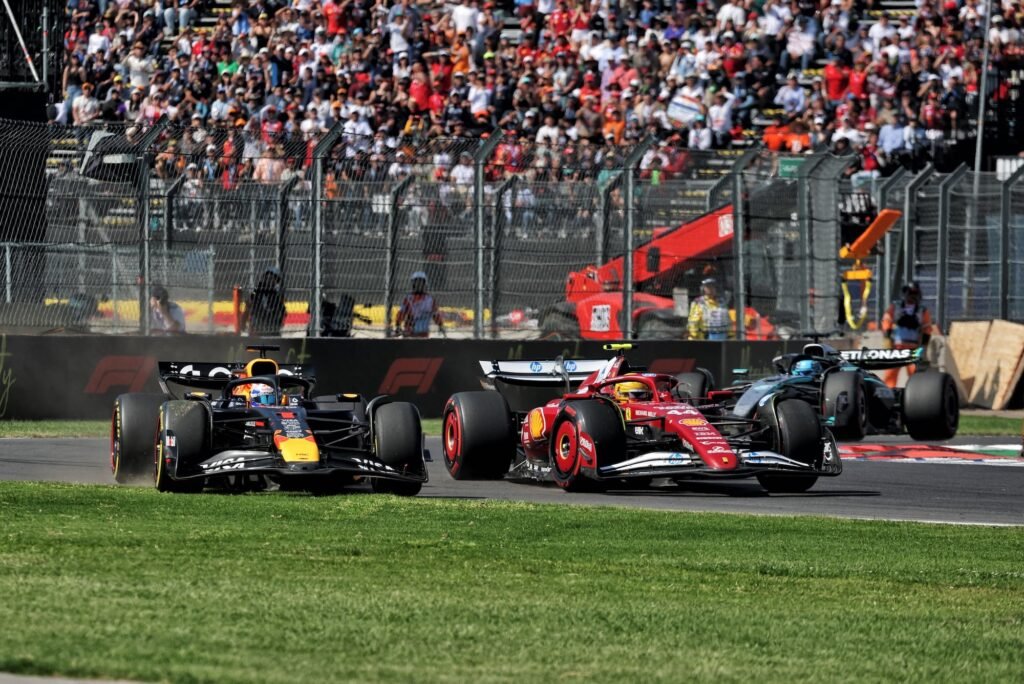 Mercedes e Ferrari chegam ao GP do México com decisões importantes na briga pelos campeonatos