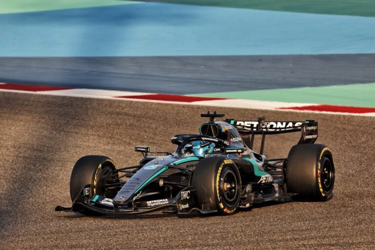 Leclerc lidera o TL2 do GP do Bahrein, e Hamilton é investigado por bloquear Bortoleto