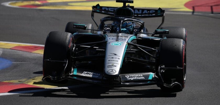 Russell vê Mercedes atrás das rivais no desenvolvimento e espera reação com atualização do W17