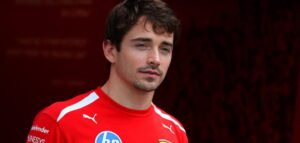 Leclerc faz “treino” com carrinho de bebê antes da chegada do primeiro filho