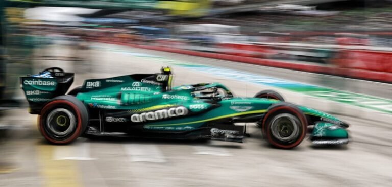 Oitavo lugar de Alonso no GP do Bahrein faz Aston Martin mais que dobrar pontuação em 2026