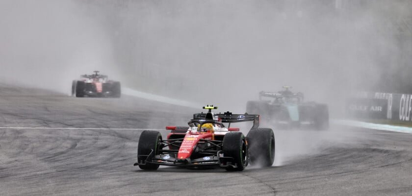 Verstappen relata surpresa com aposta da Ferrari em slicks na largada