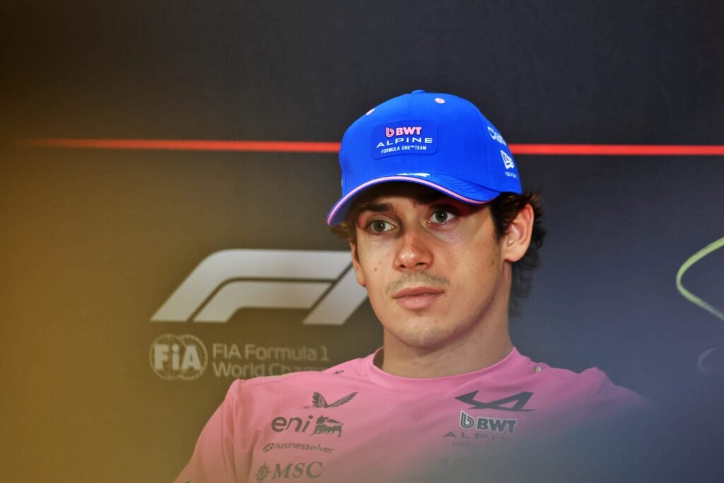 FIA ameaça banir torcedores e jornalistas por abusos online após caso com Pierre Gasly