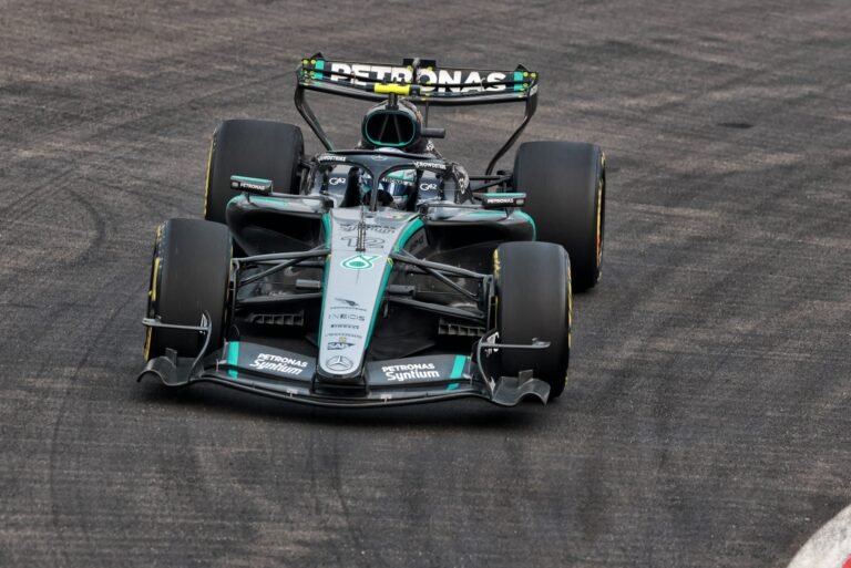 Mercedes adia atualização da unidade de potência e descarta novidade no GP dos Estados Unidos
