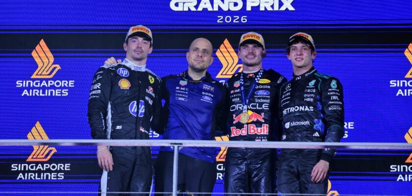 Sky Sports pede desculpas após palavrões de Verstappen na sala pré-pódio em Singapura