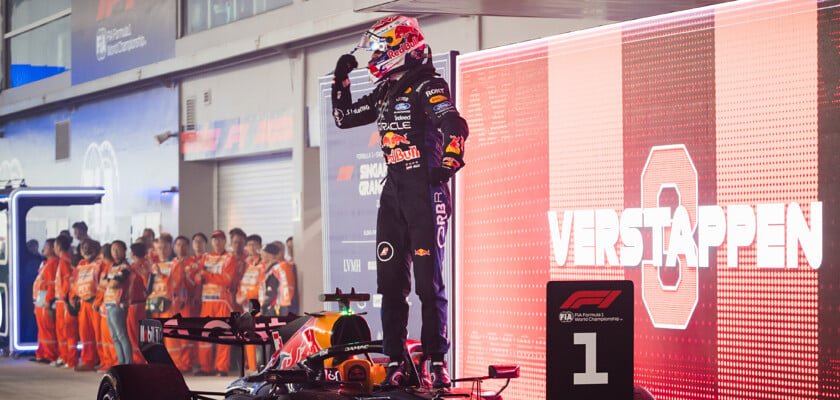Verstappen ainda tem chance de título na F1 2026, mas depende de combinação extrema