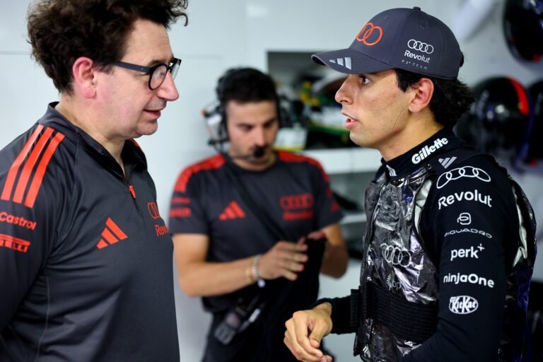 Binotto compara atitude de Bortoleto à de Schumacher e aponta caminho da Audi até 2030