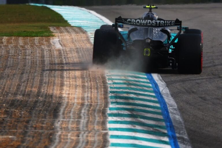 Mercedes ainda tenta entender novo pacote aerodinâmico após classificação com dúvidas
