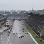 FIA explica atraso de 1h40 na largada após falhas de potência em carros de F1