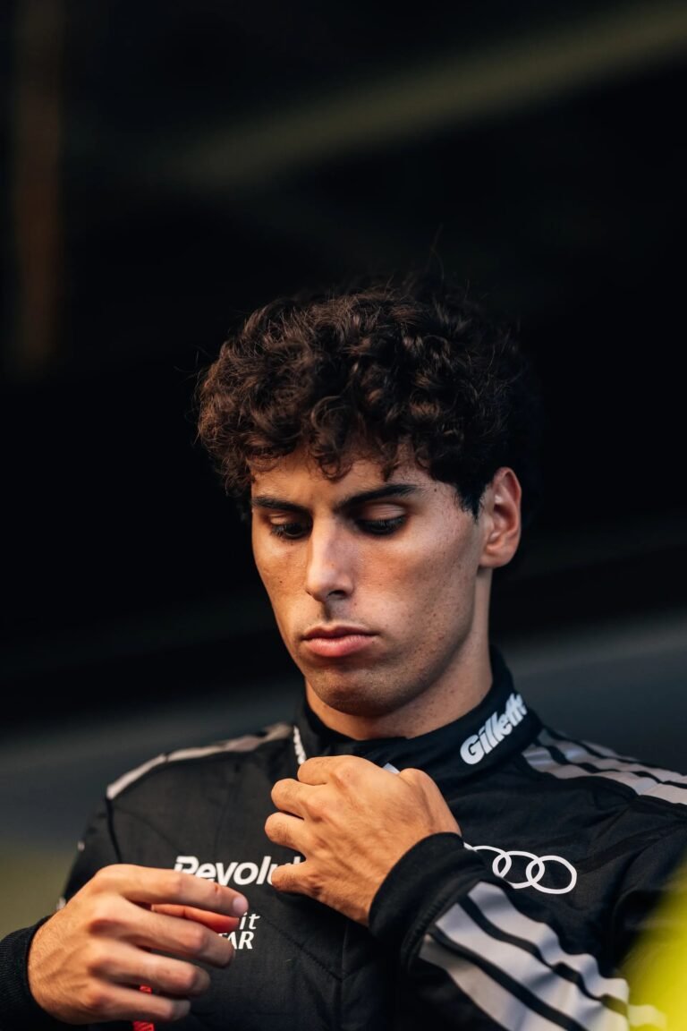 Bortoleto lamenta toque com Sainz no Bahrein e tenta reação em Singapura