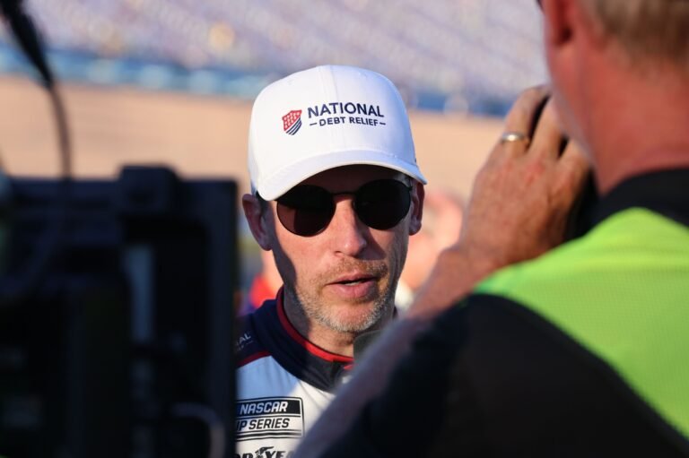 Hamlin explica rodada em Las Vegas e sai 40 pontos atrás de Larson na NASCAR