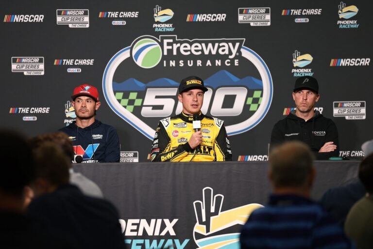 NASCAR chega a reta final do campeonato com sete pilotos vivos e Talladega no horizonte