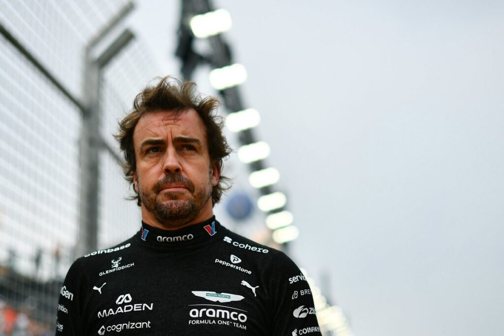 Alonso diz que prefere corridas diurnas na F1 e critica avanço das provas noturnas