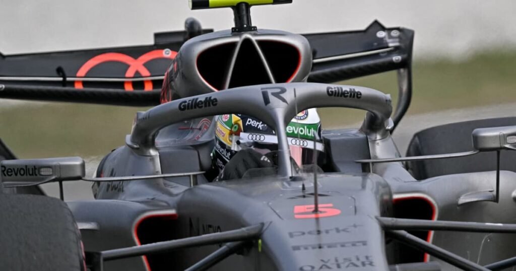Bortoleto enfrenta calor, corrida noturna e dúvida da Audi no GP de Singapura