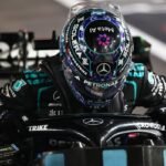 Mercedes explica por que Russell correu com pacote antigo em Singapura