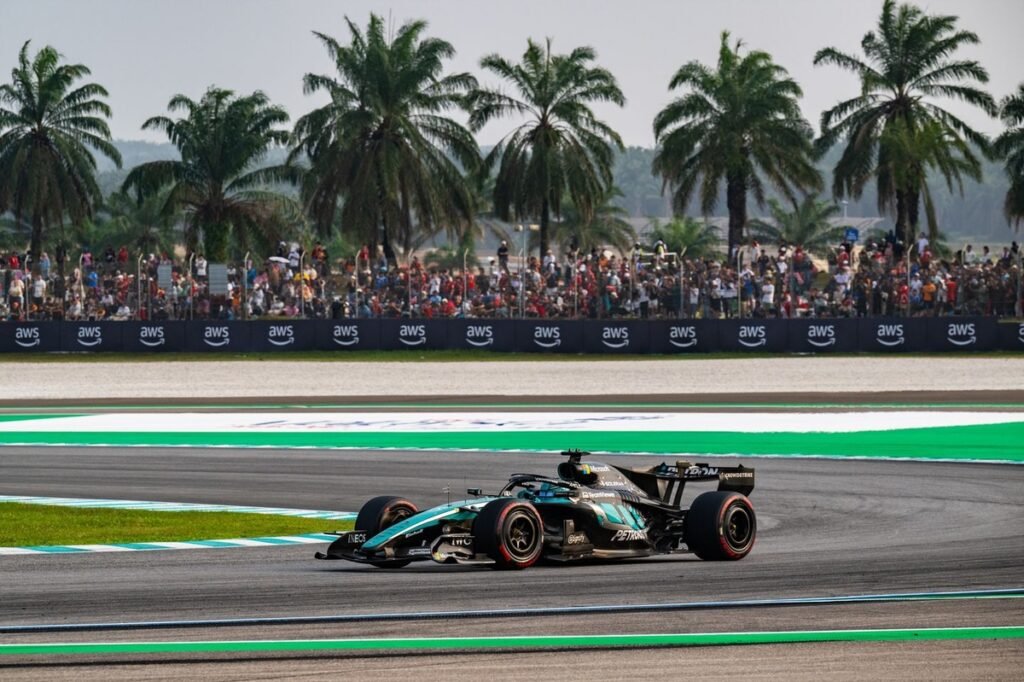 Mercedes tenta antecipar unidade de potência com ADUO para Russell e punição pode vir em Singapura