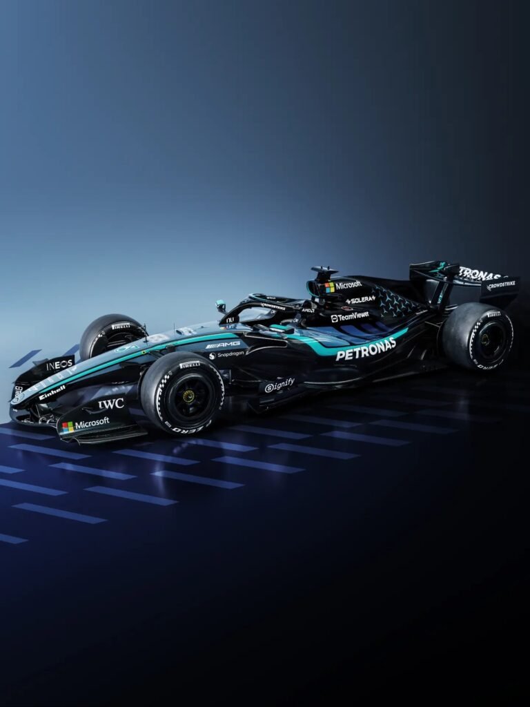 Mercedes, Aston Martin e Cadillac mostram pinturas especiais para o GP dos Estados Unidos