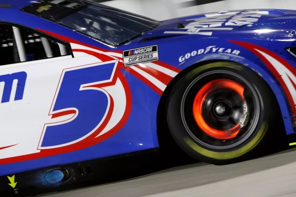 NASCAR libera troca de rotores e pastilhas de freio dianteiros após treino e classificação em Phoenix