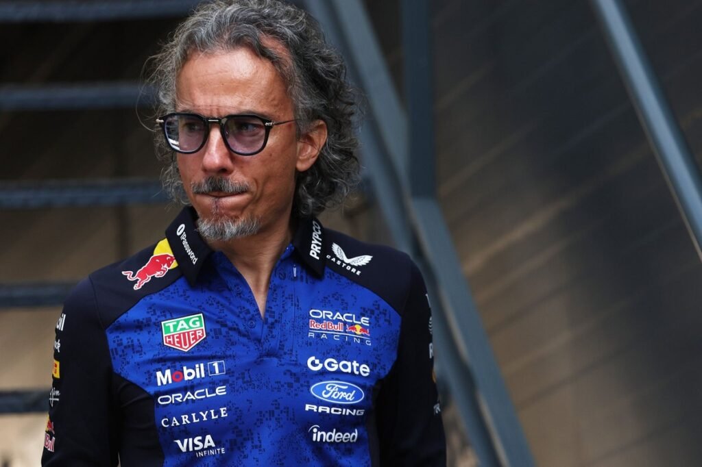 Russell cobra reação da Mercedes após avanço da Red Bull, e Mekies freia euforia