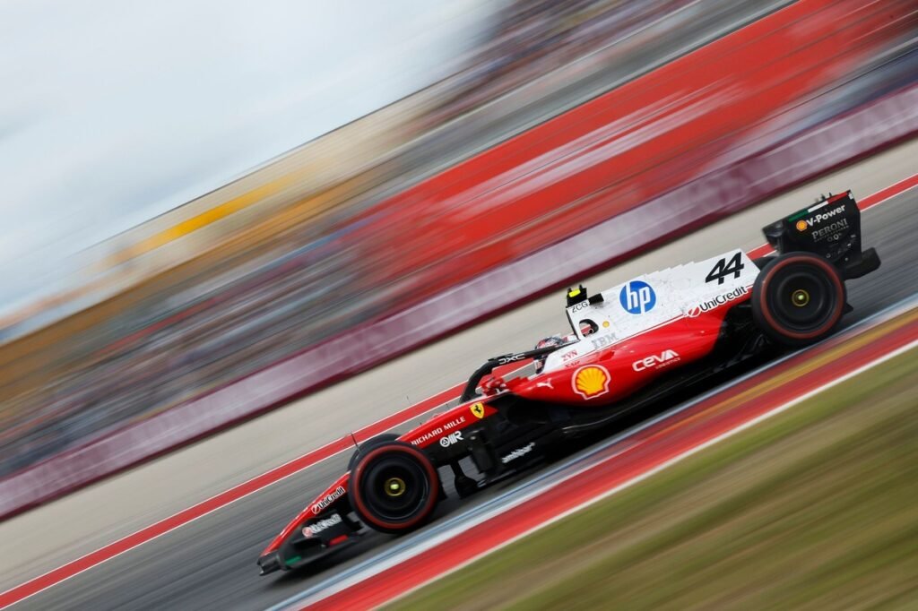 Hamilton atribui chance perdida de pódio no GP dos Estados Unidos a problemas de acerto desde a sexta-feira