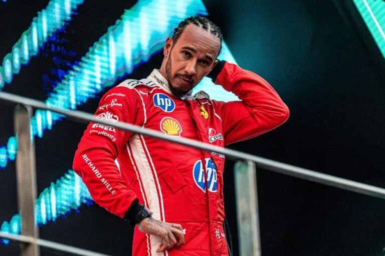 Hamilton passa mal após GP de Singapura, vai ao centro médico e é liberado de entrevistas