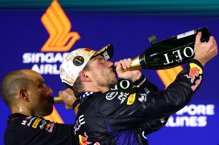 Verstappen ironiza falha no rádio em Singapura, e Red Bull prepara etapas com novo engenheiro