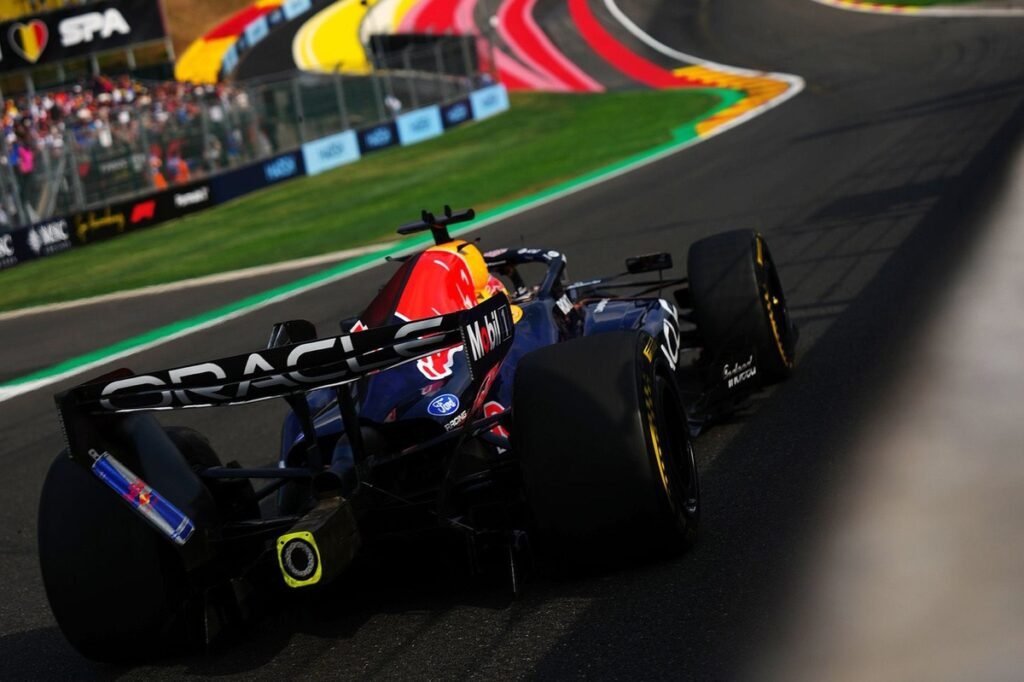 Red Bull avança em 2026 com motor próprio, e FIA aponta DM01 como a unidade mais potente da F1