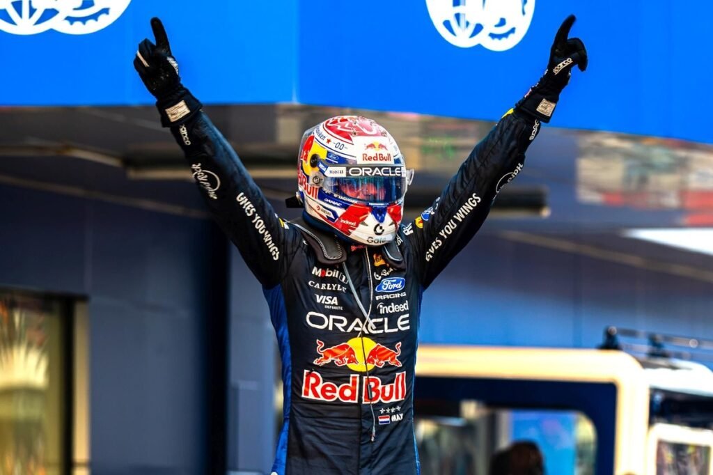 Verstappen aponta acerto no conjunto do carro após vitória histórica da Red Bull no GP do Bahrein