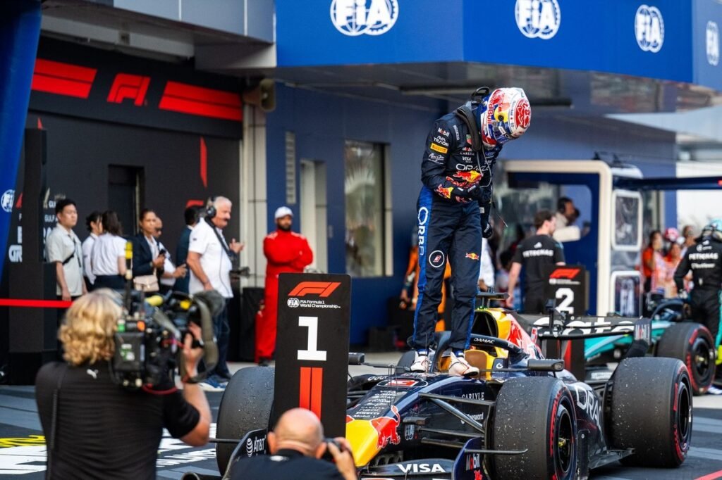 Red Bull cobra mudanças da FIA no ADUO após avaliação dos motores em 2026