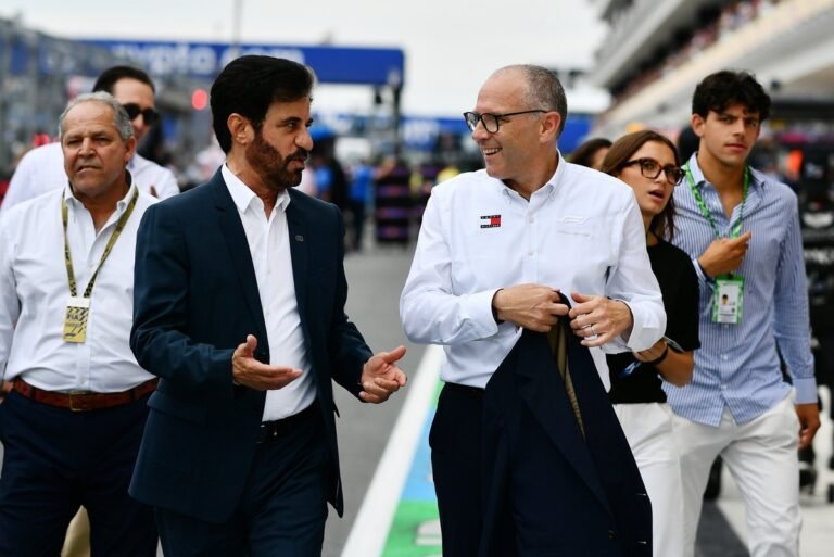 FIA quer fechar nos próximos meses base técnica para volta do motor V8 na Fórmula 1